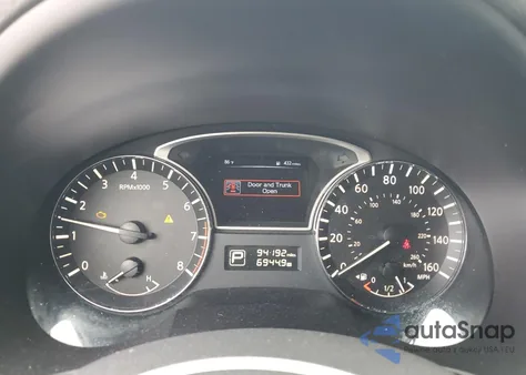 2015 Nissan Altima 2.5 from USA, damaged, VIN 1N4AL3AP2FN890401